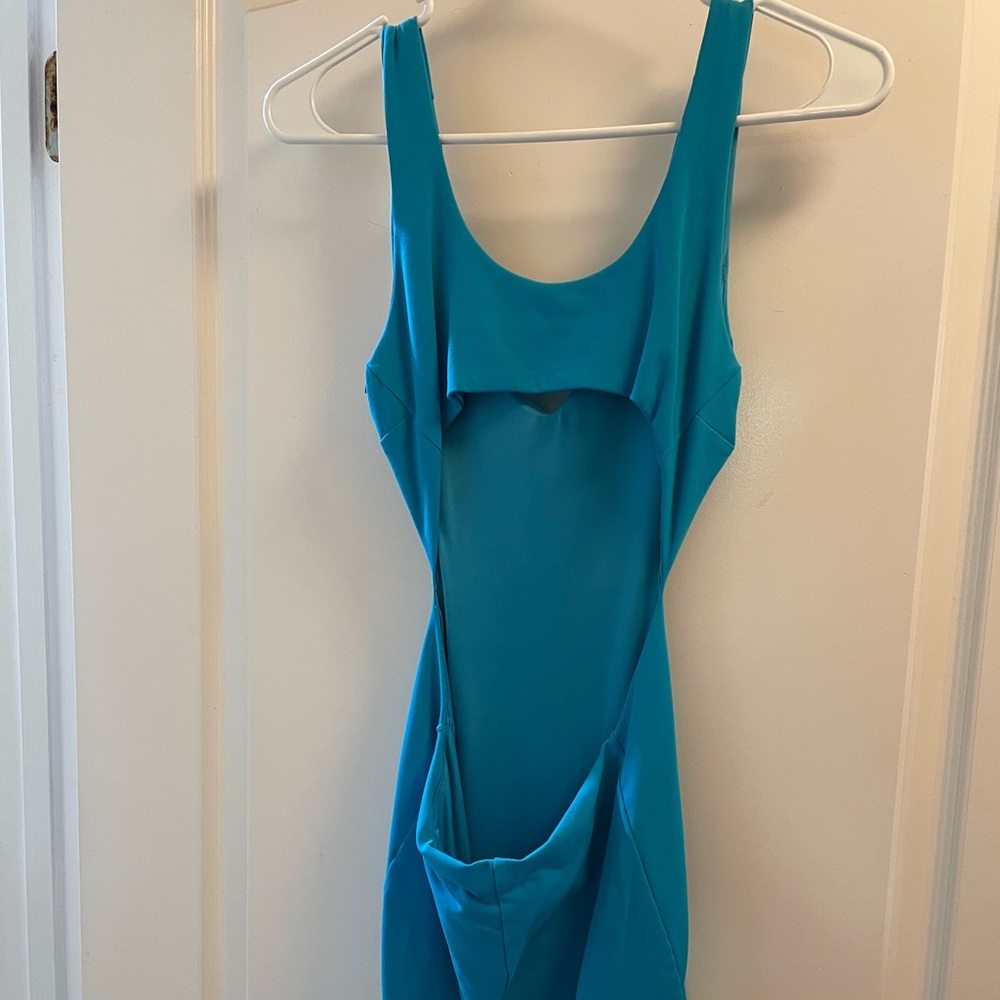 Bebe dress - open on back - XS